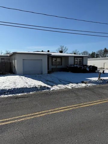 $299,900 | 8 Gateway Drive, Erving, MA 01344