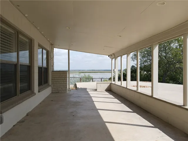 $1,550 | 560 South Vista Drive, Sandia, TX 78383