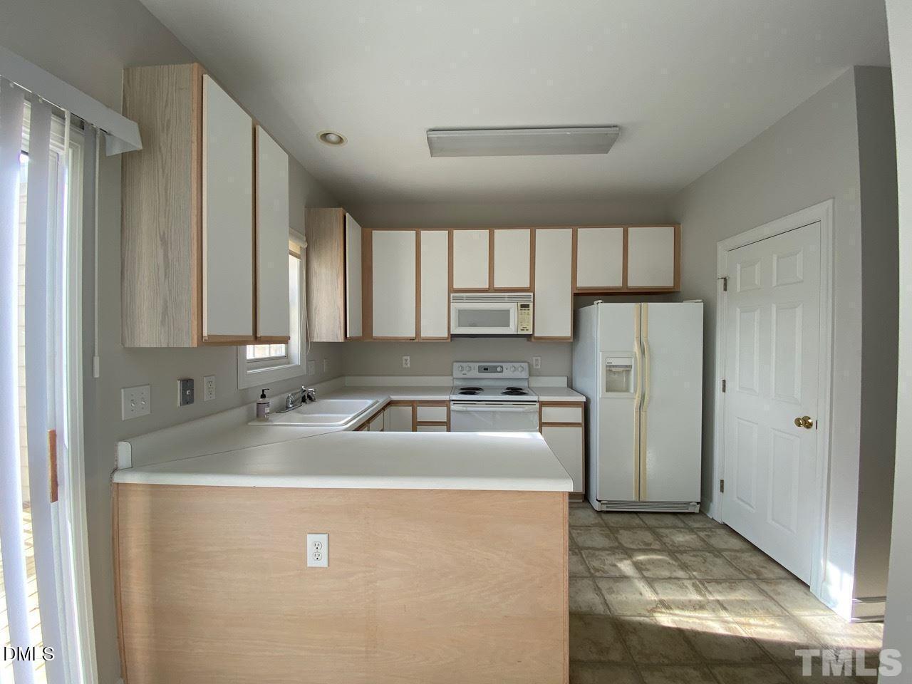 2725 Sterling Park Drive Raleigh, NC 27603 - Photo 6 of 19 TRIANGLEMLS-2357319-5