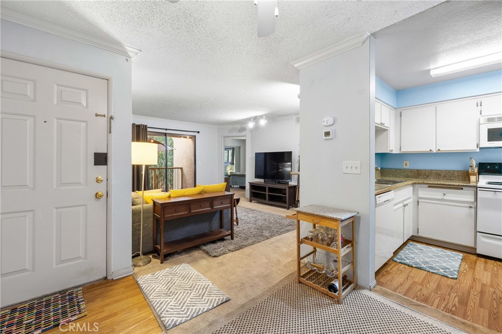 10655 Lemon Avenue Rancho Cucamonga, CA 91737 - Photo 6 of 36