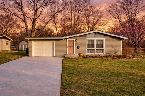$230,000 | 5819 North Euclid Avenue, Kansas City, MO 64118