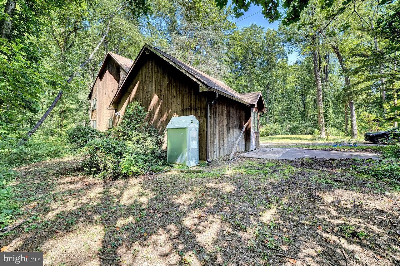 145 White Pine Road Chesterfield, NJ 08515 - Photo 43 of 48 a backyard of a house with lots of green space