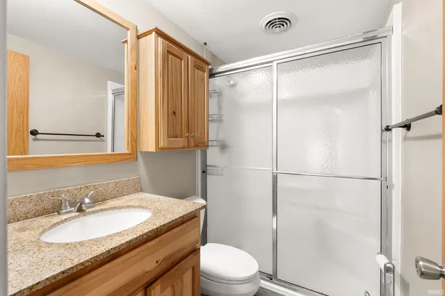 $249,900 | 6830 Elmbrook Drive, Fort Wayne, IN 46835