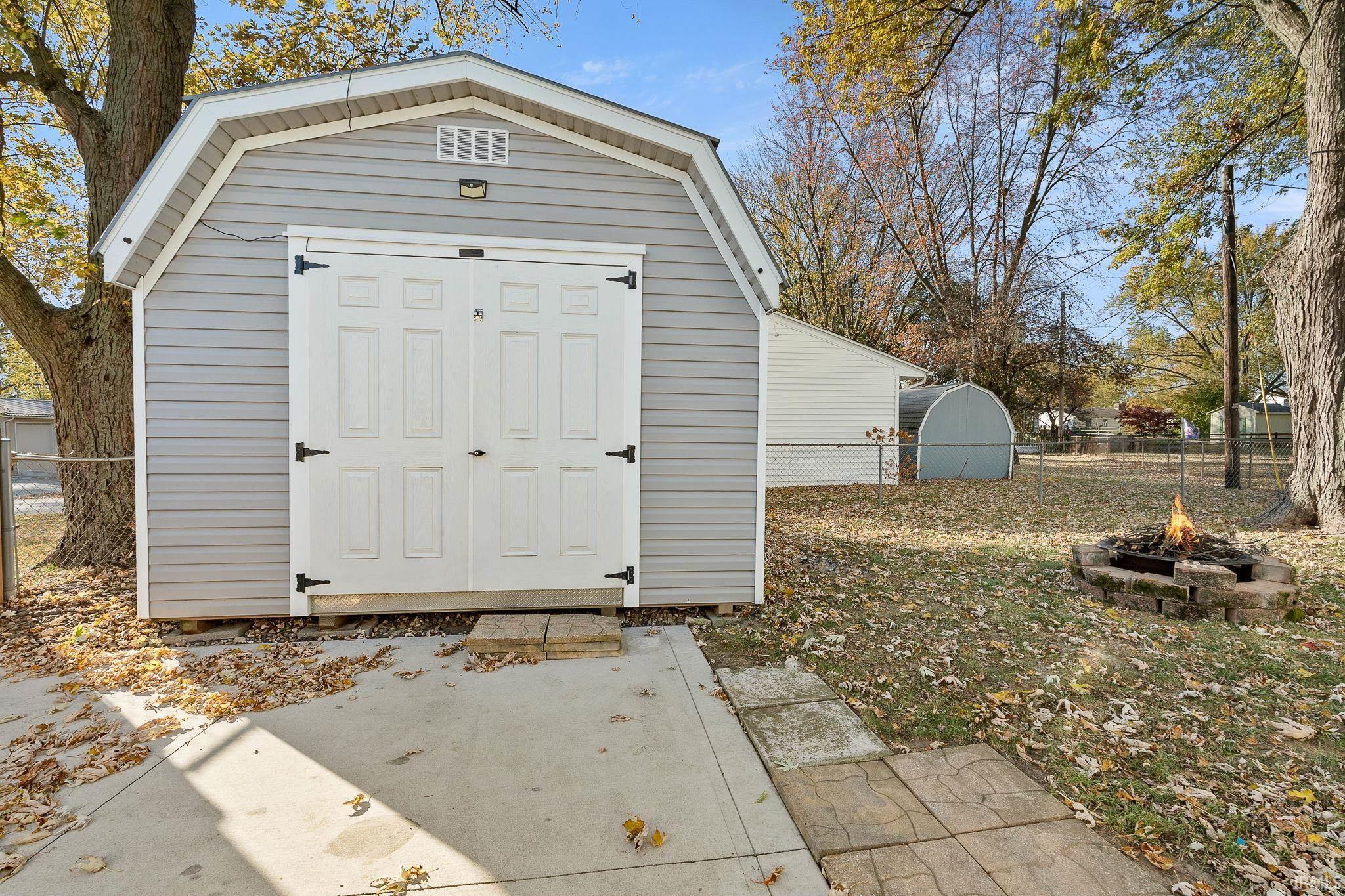 6830 Elmbrook Drive Fort Wayne, IN 46835 - Photo 24 of 31