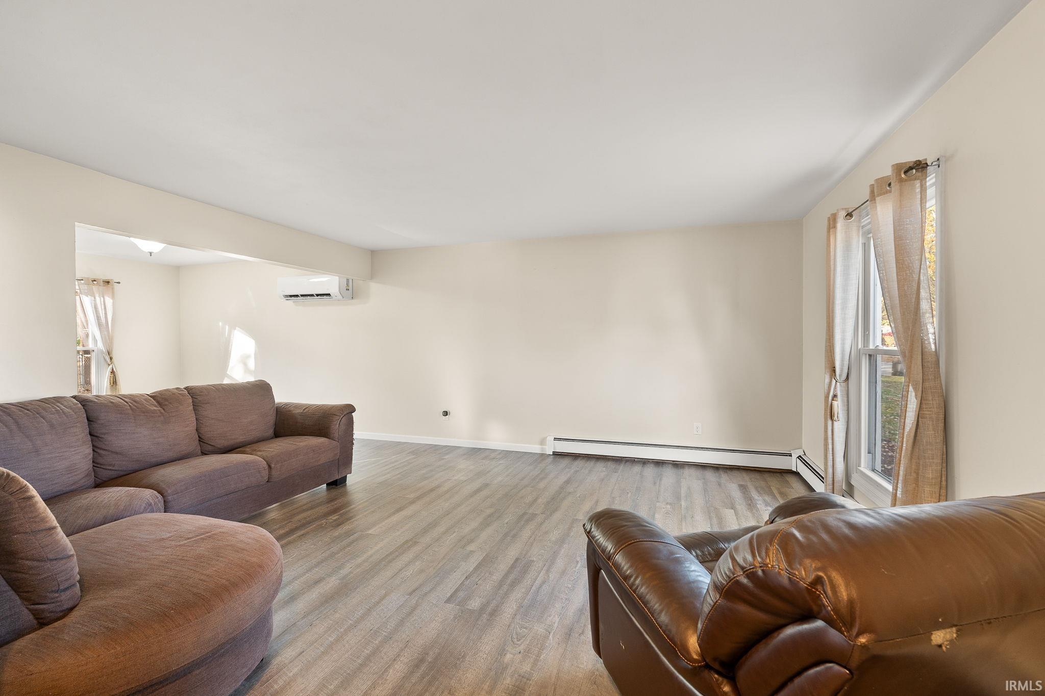 6830 Elmbrook Drive Fort Wayne, IN 46835 - Photo 4 of 31