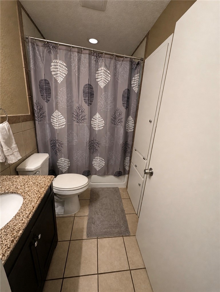 707 Tallow Drive Refugio, TX 78377 - Photo 14 of 32