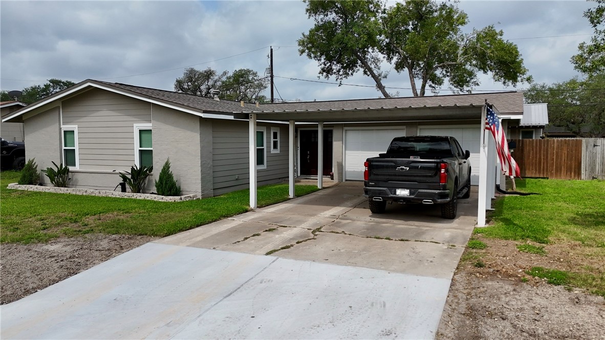 707 Tallow Drive Refugio, TX 78377 - Photo 2 of 32