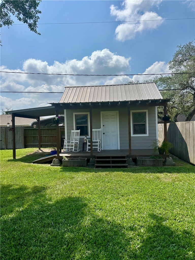 707 Tallow Drive Refugio, TX 78377 - Photo 25 of 32