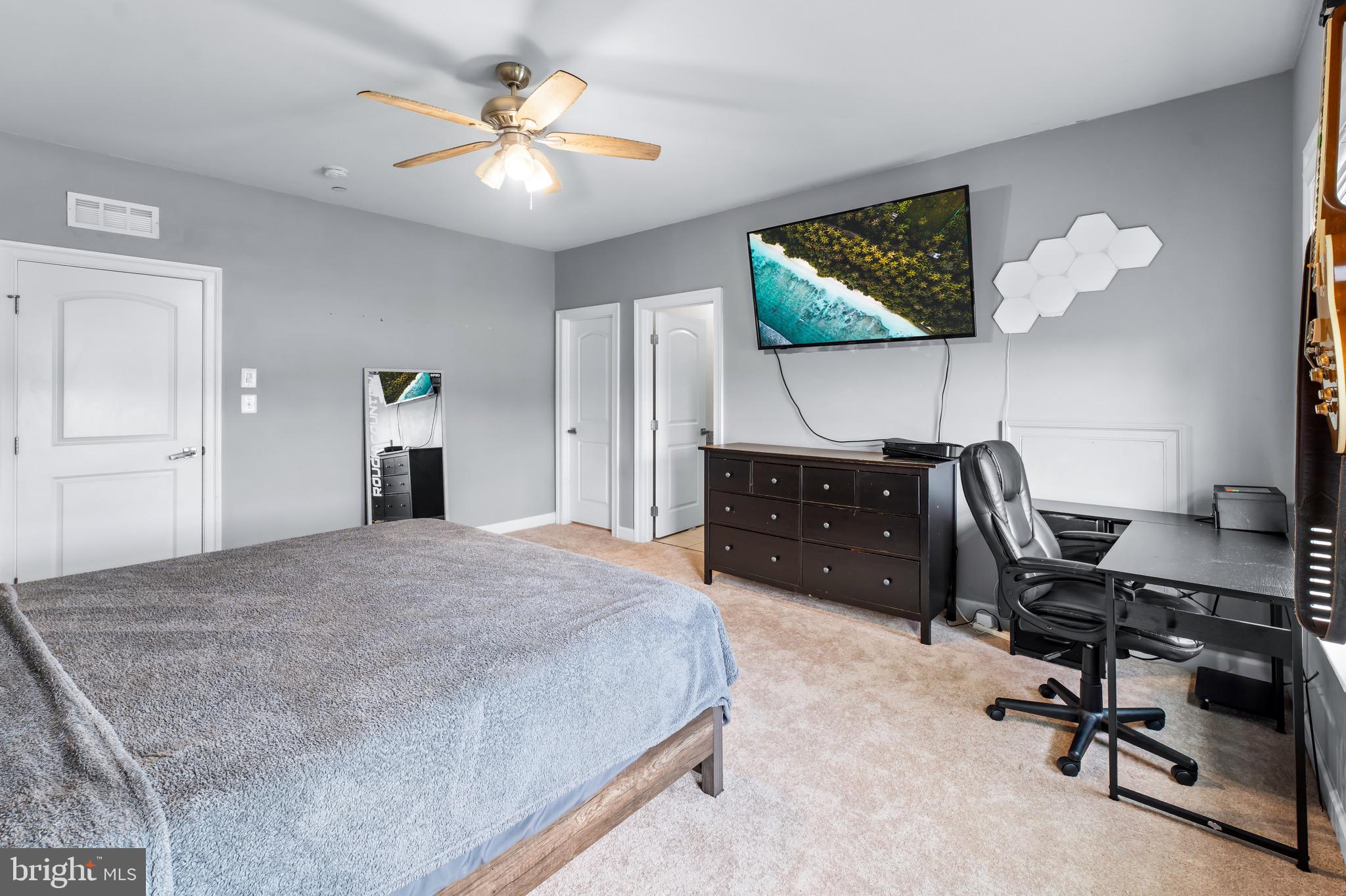 12201 Mayapple Trail Sykesville, MD 21784 - Photo 45 of 75
