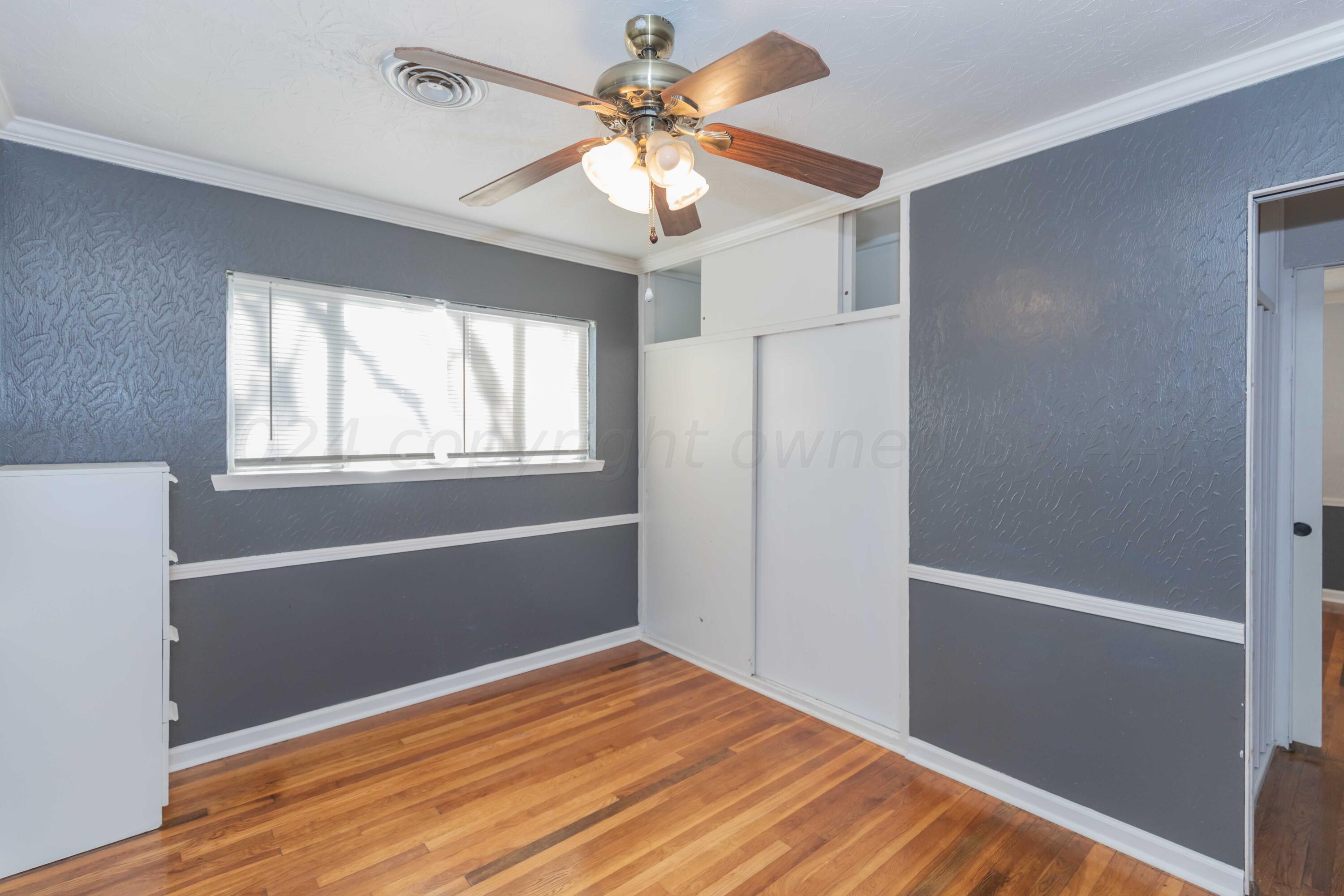 5022 South Bonham Street Amarillo, TX 79110 - Photo 23 of 29 BEDROOM 2 VIEW 4