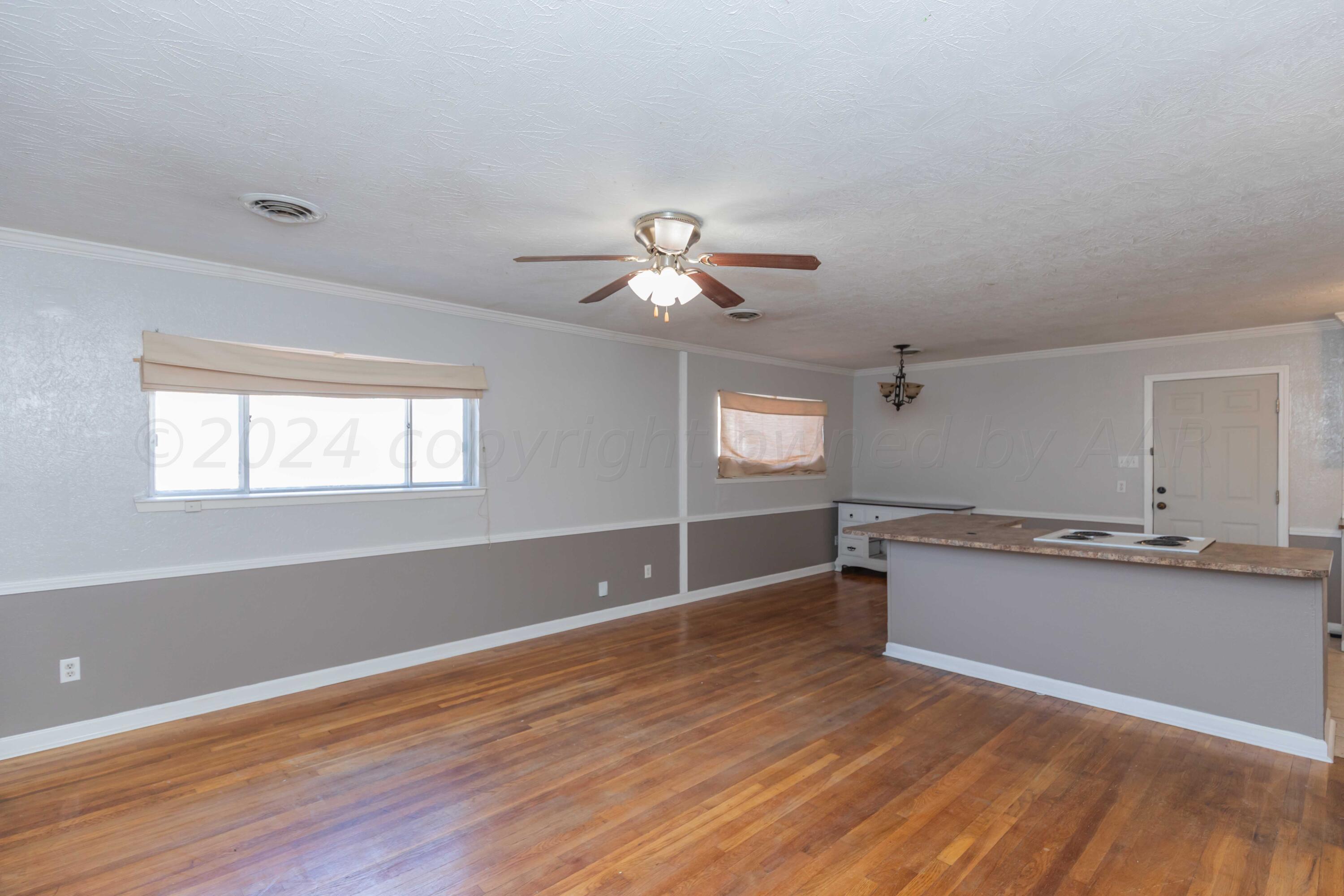 5022 South Bonham Street Amarillo, TX 79110 - Photo 3 of 29 LIIVNG ROOM VIEW 1
