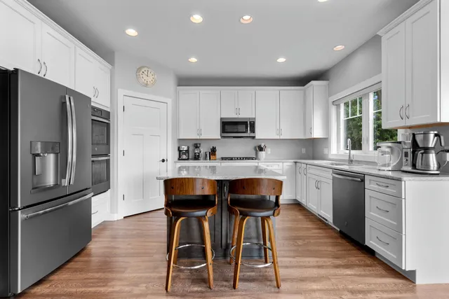 $600,000 | 4294 North Crane Drive, Appleton, WI 54913