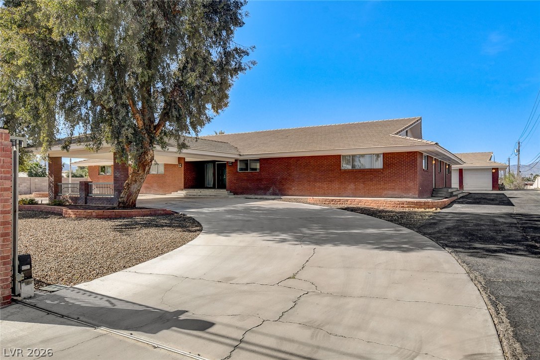 5600 Del Rey Avenue Las Vegas, NV 89146 - Photo 7 of 99