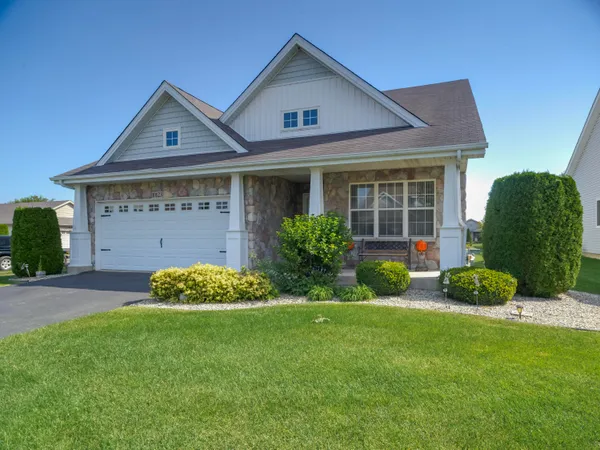 $329,900 | 10123 Azalea Drive, Crown Point, IN 46307