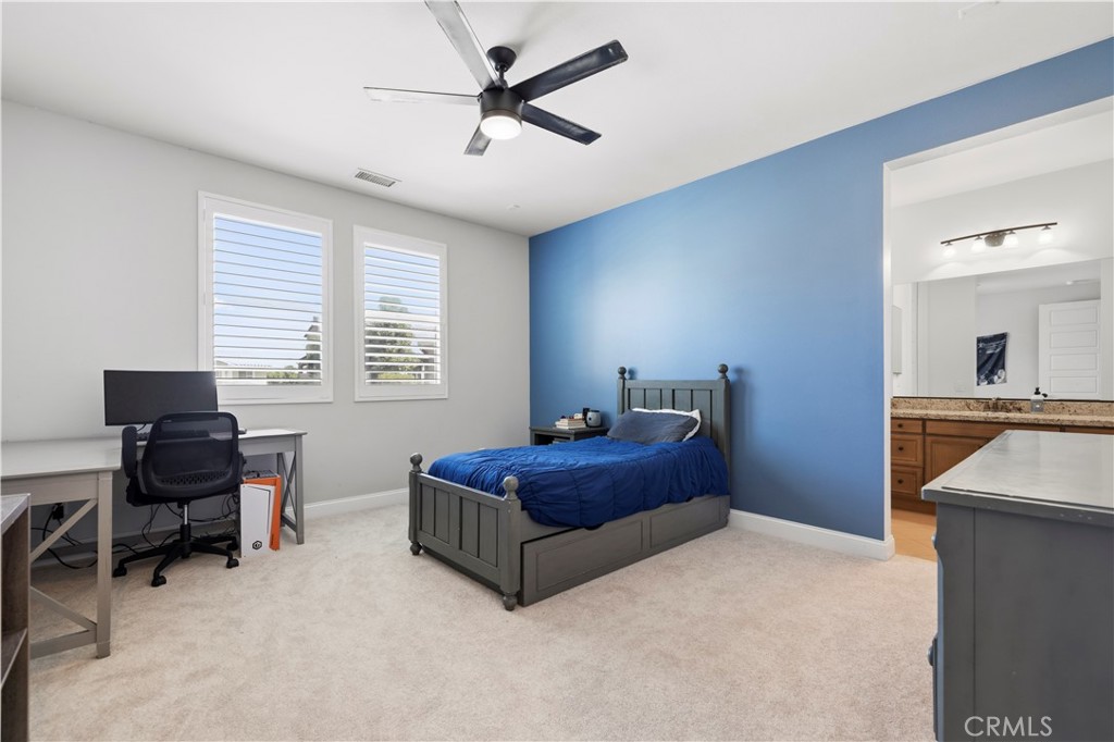 24949 Old Stone Way Stevenson Ranch, CA 91381 - Photo 48 of 73 Gallery Image 48