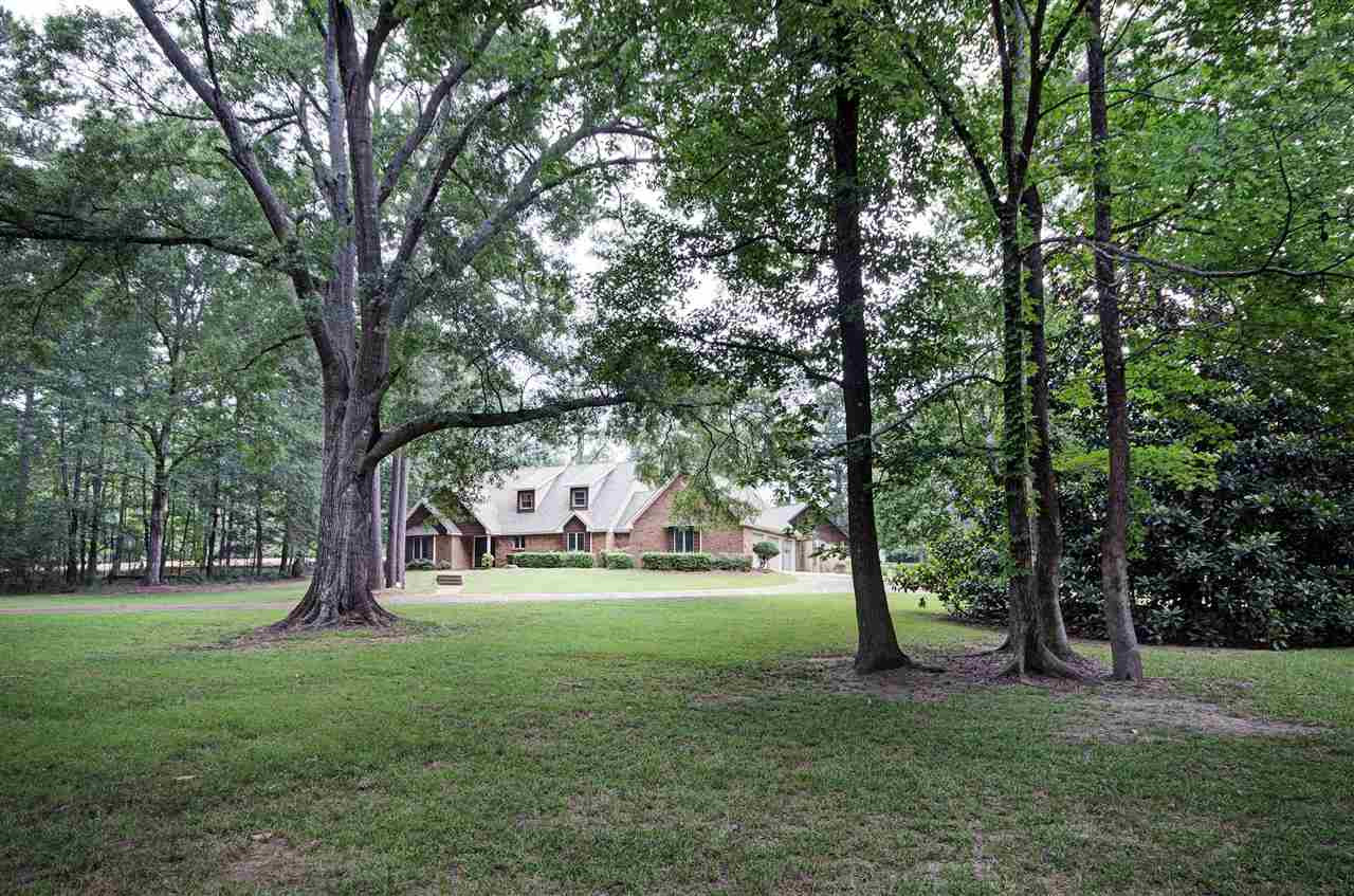 304 Glenfield Road Canton, MS 39046 - Photo 2 of 36 Photo 2