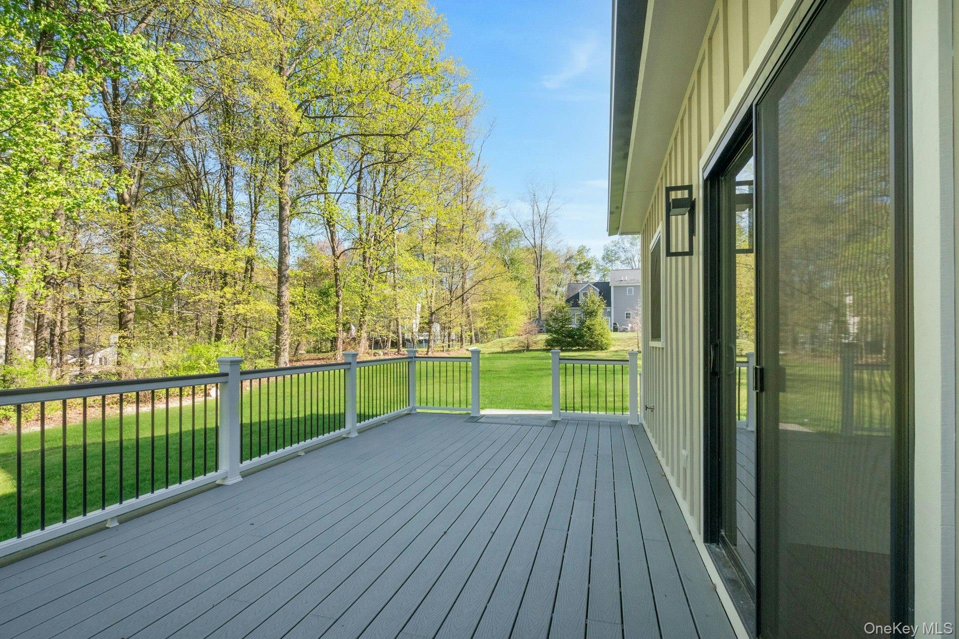 57 Meadow Sweet Road Cortlandt Manor, NY 10567 - Photo 37 of 49 Anther view of the deck.