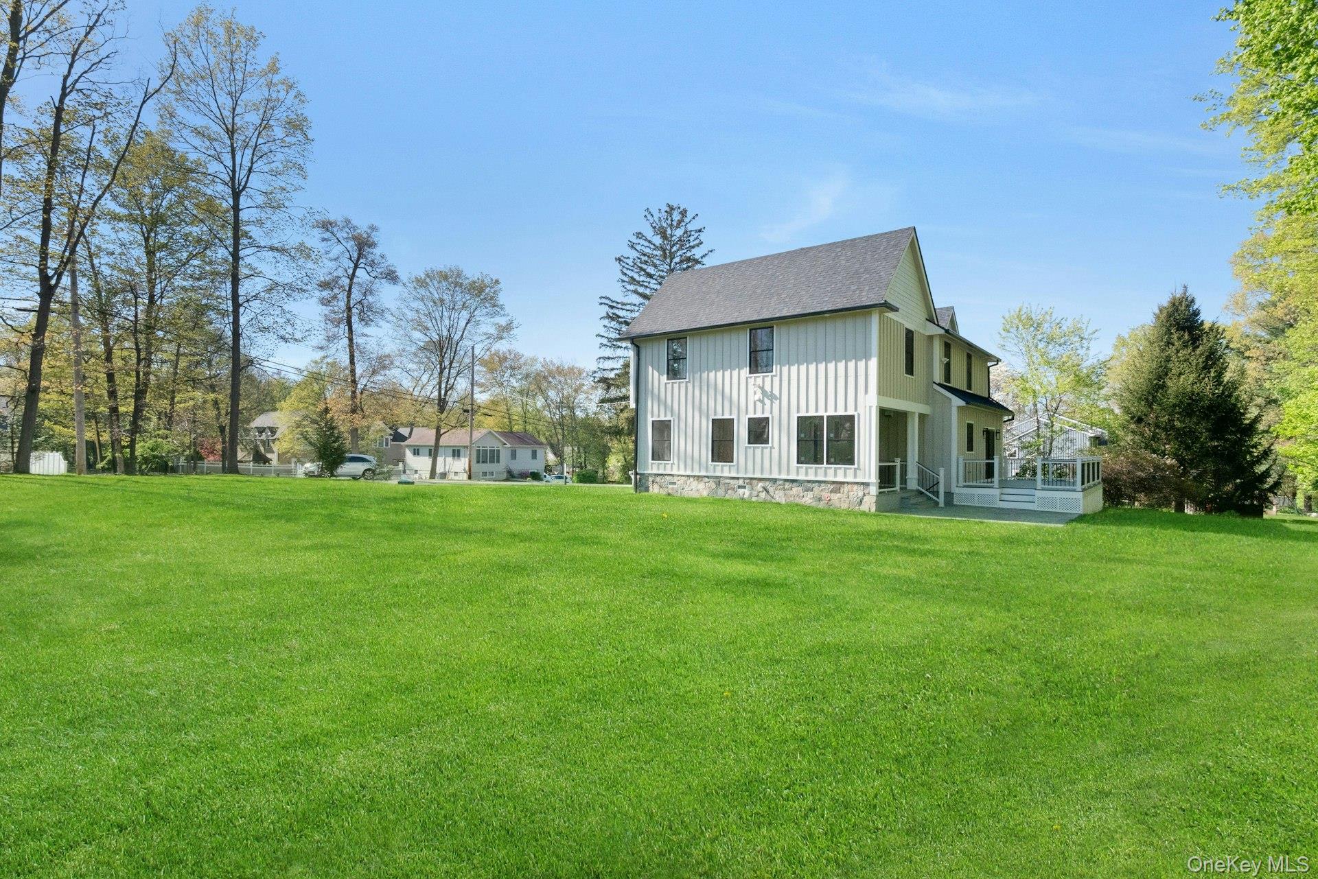 57 Meadow Sweet Road Cortlandt Manor, NY 10567 - Photo 40 of 49 Side view of the house.