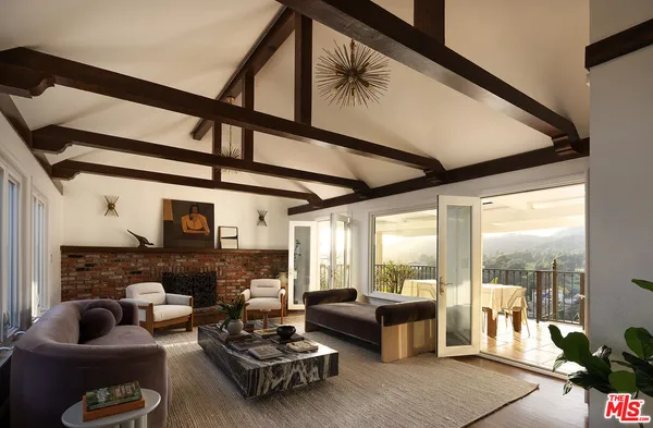 $2,195,000 | 4061 Farmouth Drive, Los Angeles, CA 90027