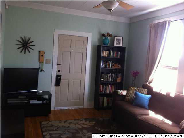 1803 Tulip Street Baton Rouge, LA 70802 - Photo 3 of 9