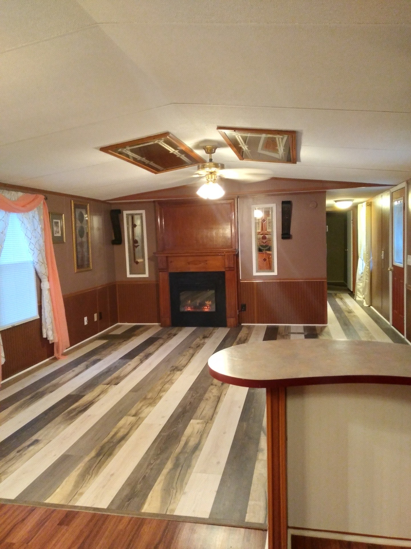 911 Ragsdale Lane Pulaski, TN 38478 - Photo 16 of 66 a view of kitchen with granite countertop cabinets and flat screen tv