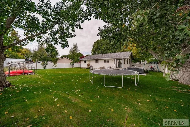 $399,000 | 703 Aspen Avenue, Shelley, ID 83274