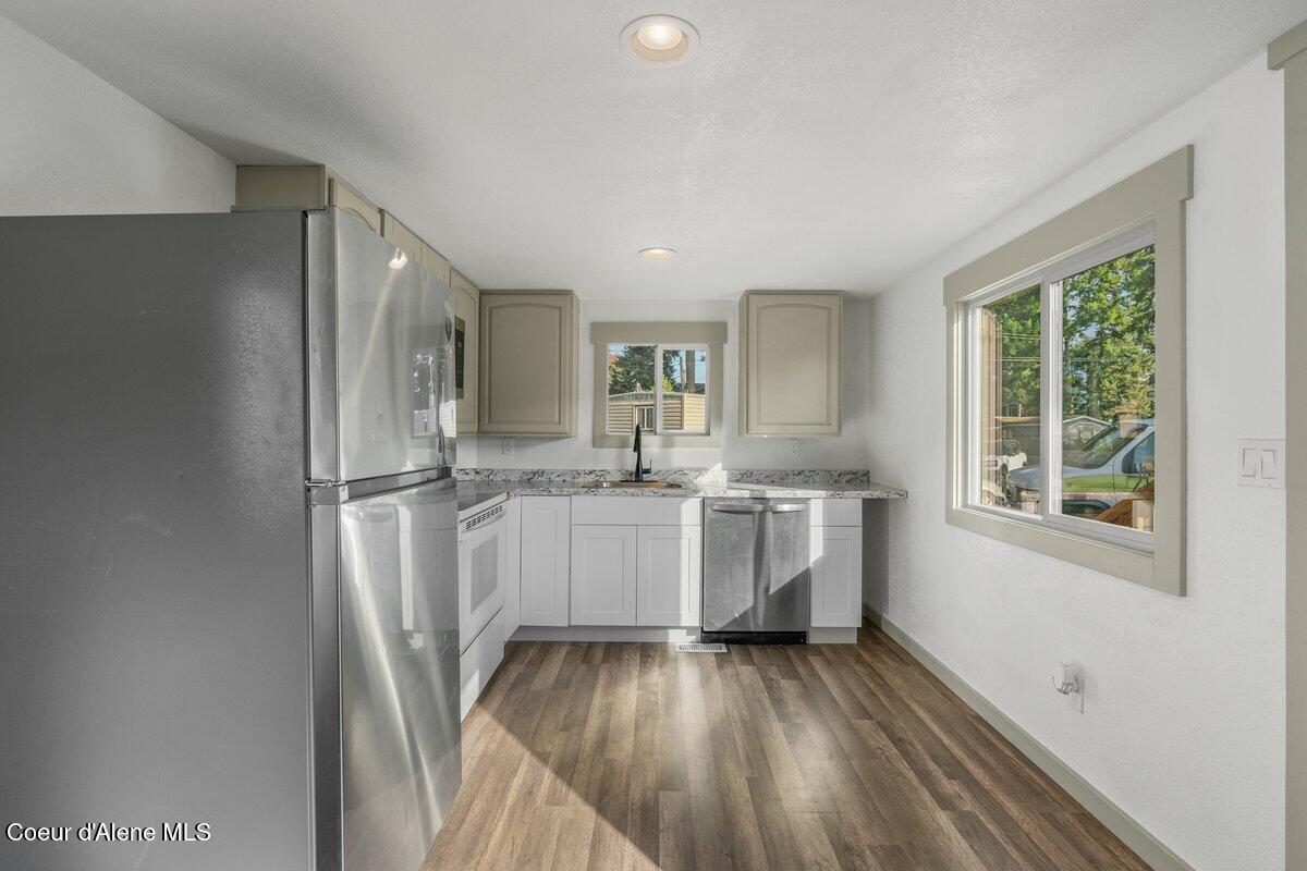162 Stratus Lane Coeur D'Alene, ID 83815 - Photo 11 of 21 Kitchen 2 (5)