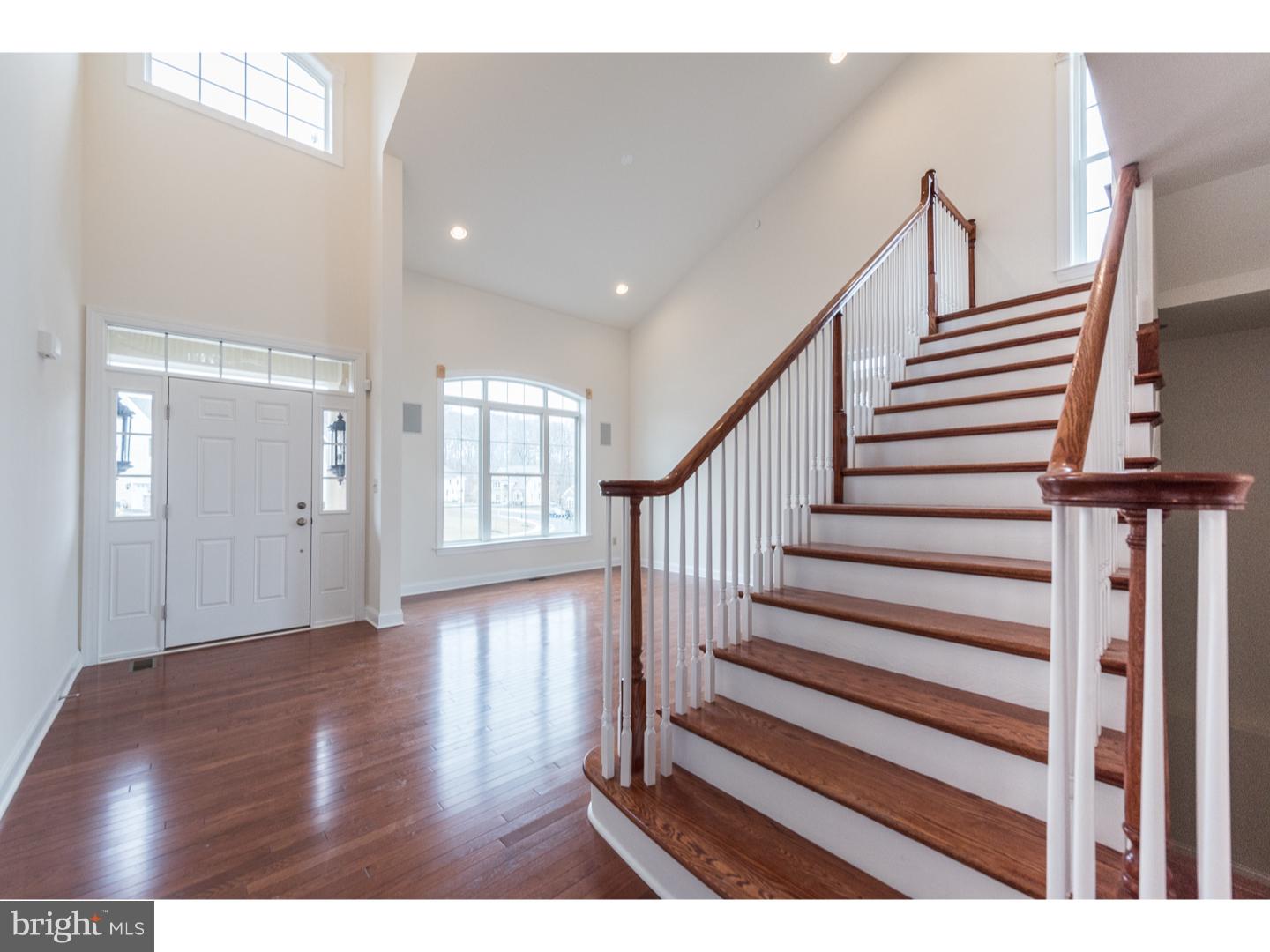 109 North Hillcrest Road Springfield, PA 19064 - Photo 4 of 15 Foyer