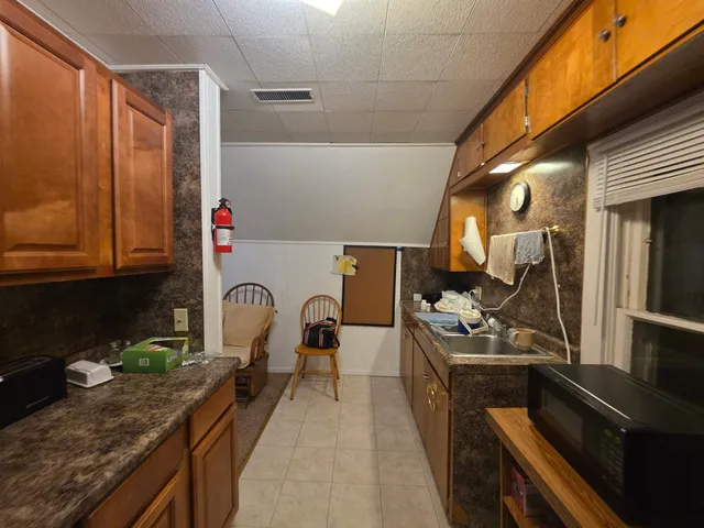 $245,000 | 145 Milwaukee Avenue Southwest, Hutchinson, MN 55350