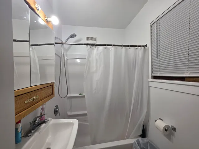 $245,000 | 145 Milwaukee Avenue Southwest, Hutchinson, MN 55350