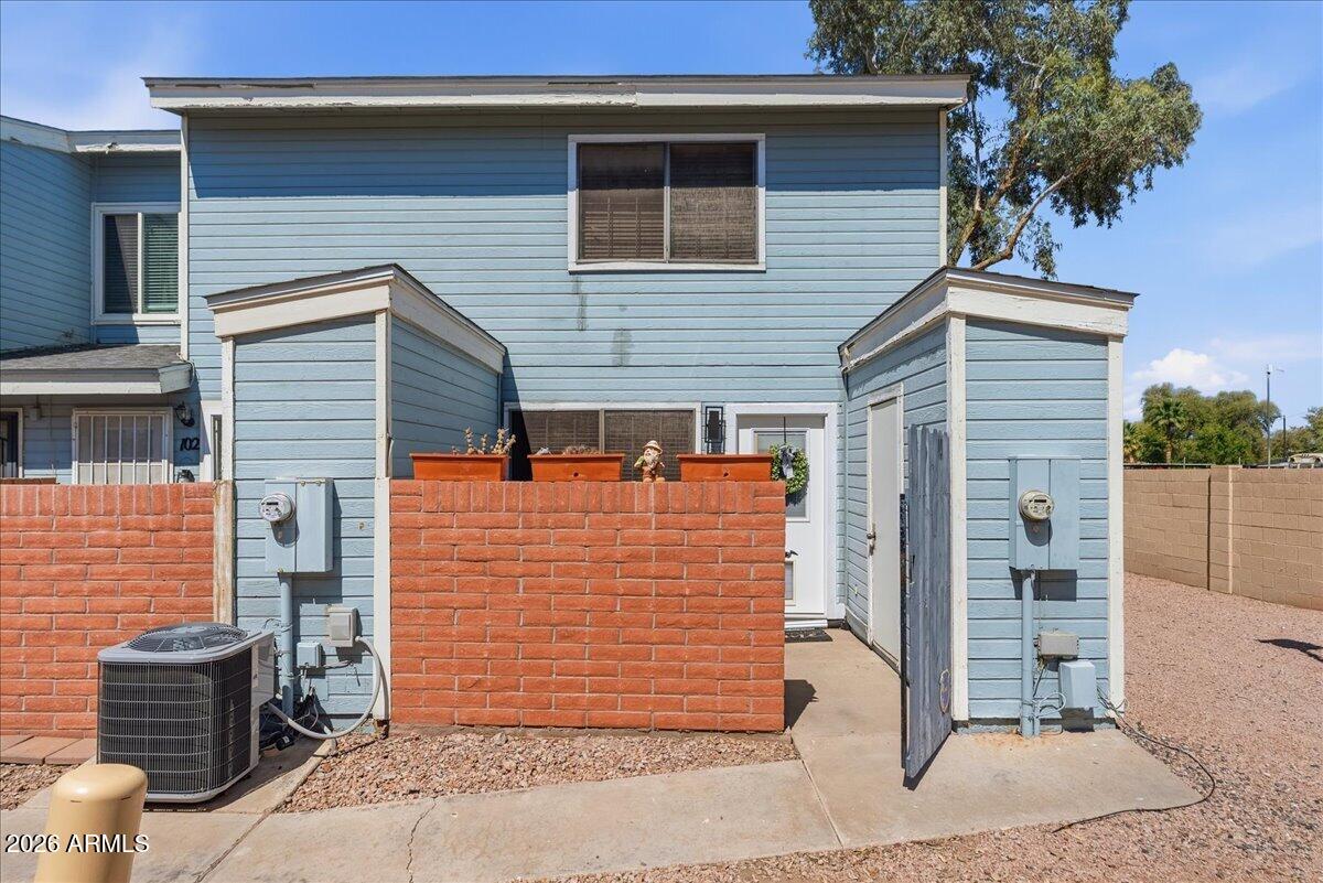 510 North Alma School Road, Unit 101 Mesa, AZ 85201 - Photo 12 of 21 01-510 N Alma School Rd Unit 10_RedHogMe
