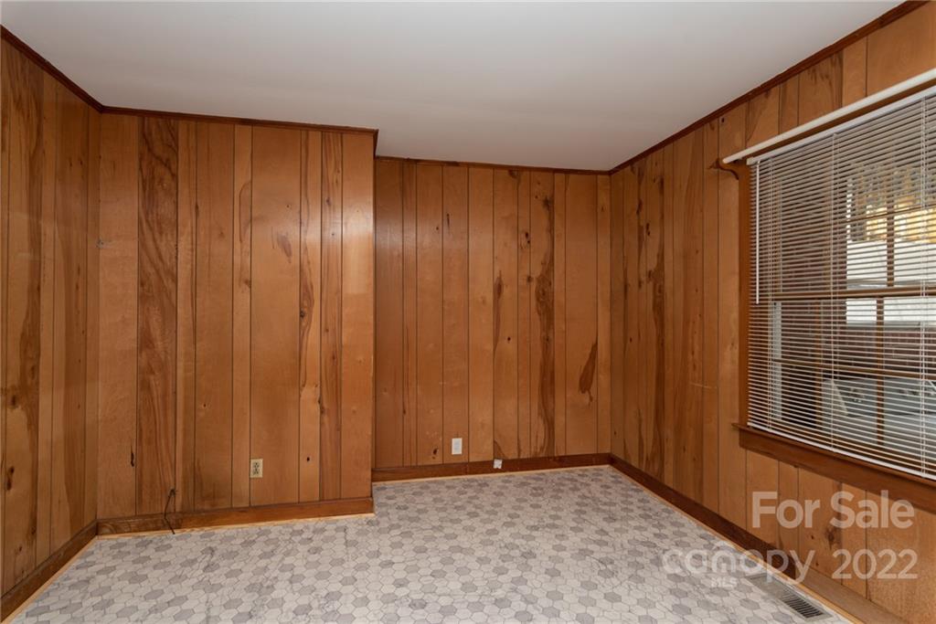 504 Delview Road Cherryville, NC 28021 - Photo 13 of 29 Gallery Image 13