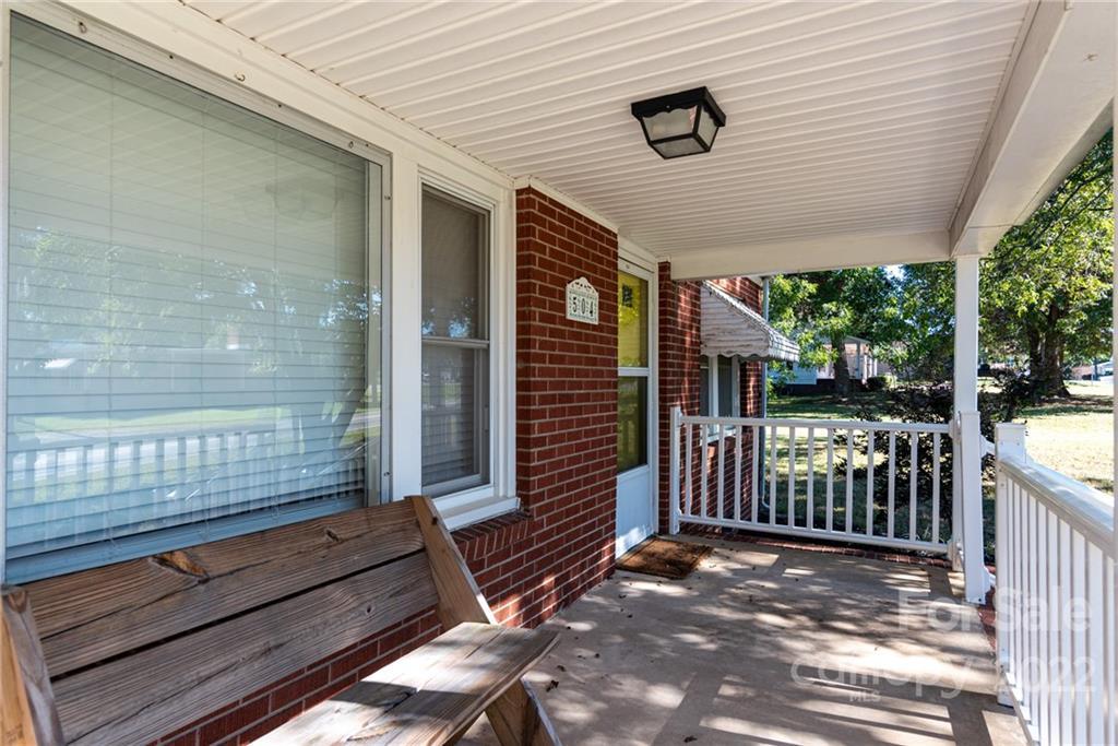 504 Delview Road Cherryville, NC 28021 - Photo 6 of 29 Gallery Image 6