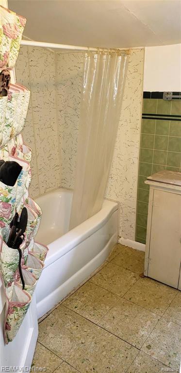 470 West George Avenue Hazel Park, MI 48030 - Photo 21 of 23