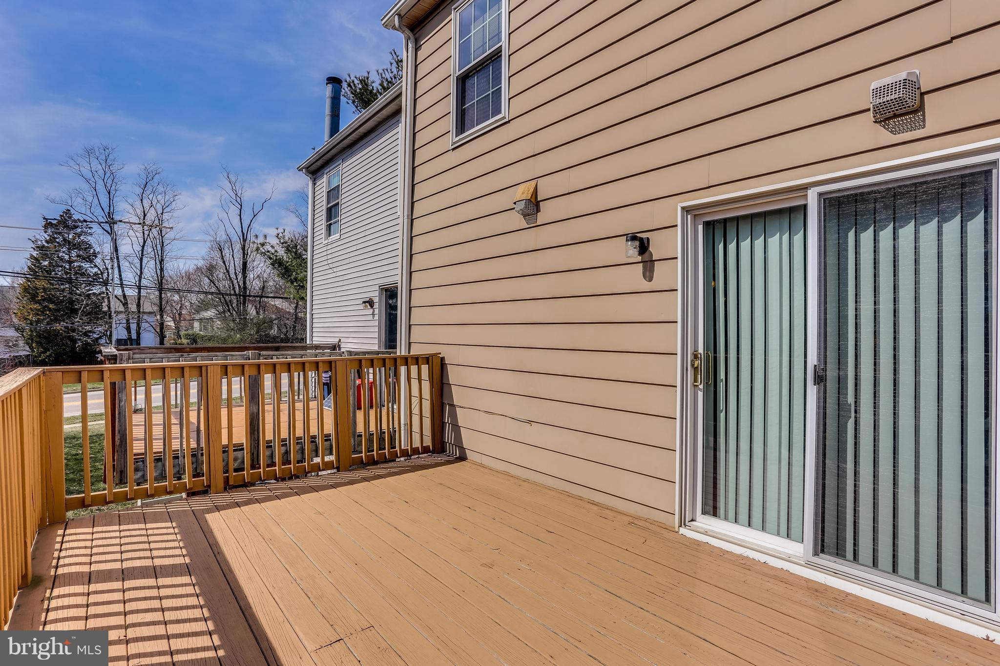 7204 Procopio Circle Columbia, MD 21046 - Photo 28 of 30 a view of a wooden balcony
