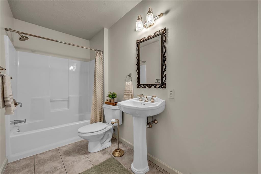 358 West Jefferson Road Butler, PA 16002 - Photo 25 of 50 Gallery Image 25