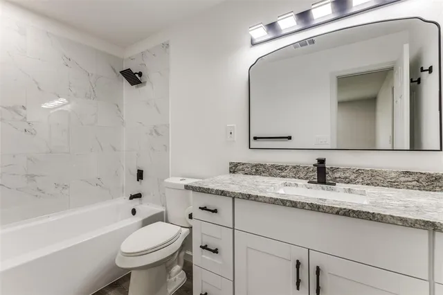 $265,000 | 3025 Dahlia Drive, Dallas, TX 75216