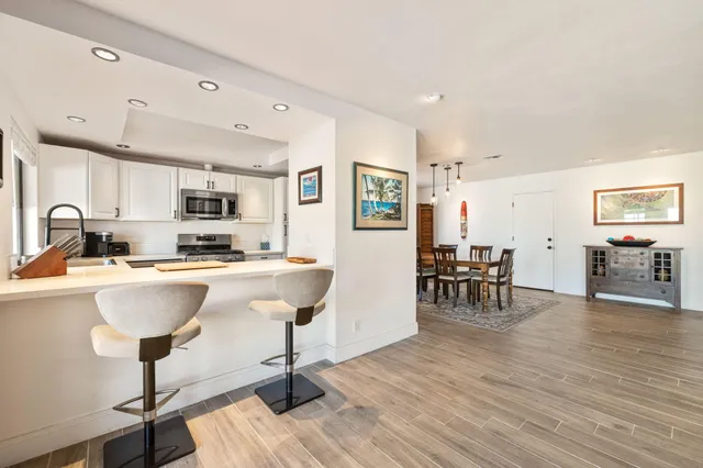 $725,000 | 73330 Royal Palm Drive, Palm Desert, CA 92260