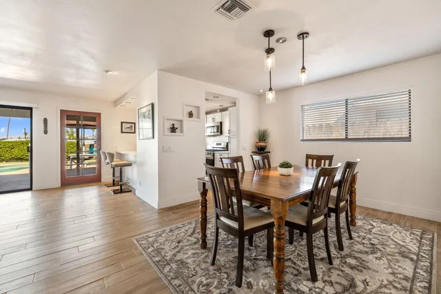 $725,000 | 73330 Royal Palm Drive, Palm Desert, CA 92260