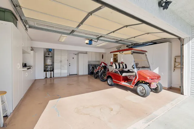 $725,000 | 73330 Royal Palm Drive, Palm Desert, CA 92260