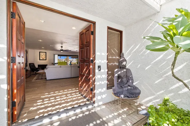 $725,000 | 73330 Royal Palm Drive, Palm Desert, CA 92260