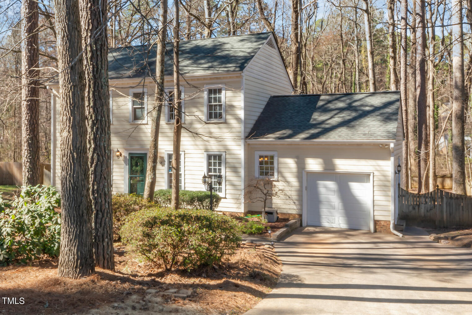 8808 Reigate Lane Raleigh, NC 27603 - Photo 36 of 39 Front Right