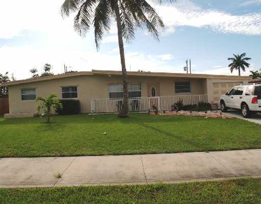 1915 High Ridge Road Lake Worth, FL 33461 - Photo 1 of 6 Primary Photo