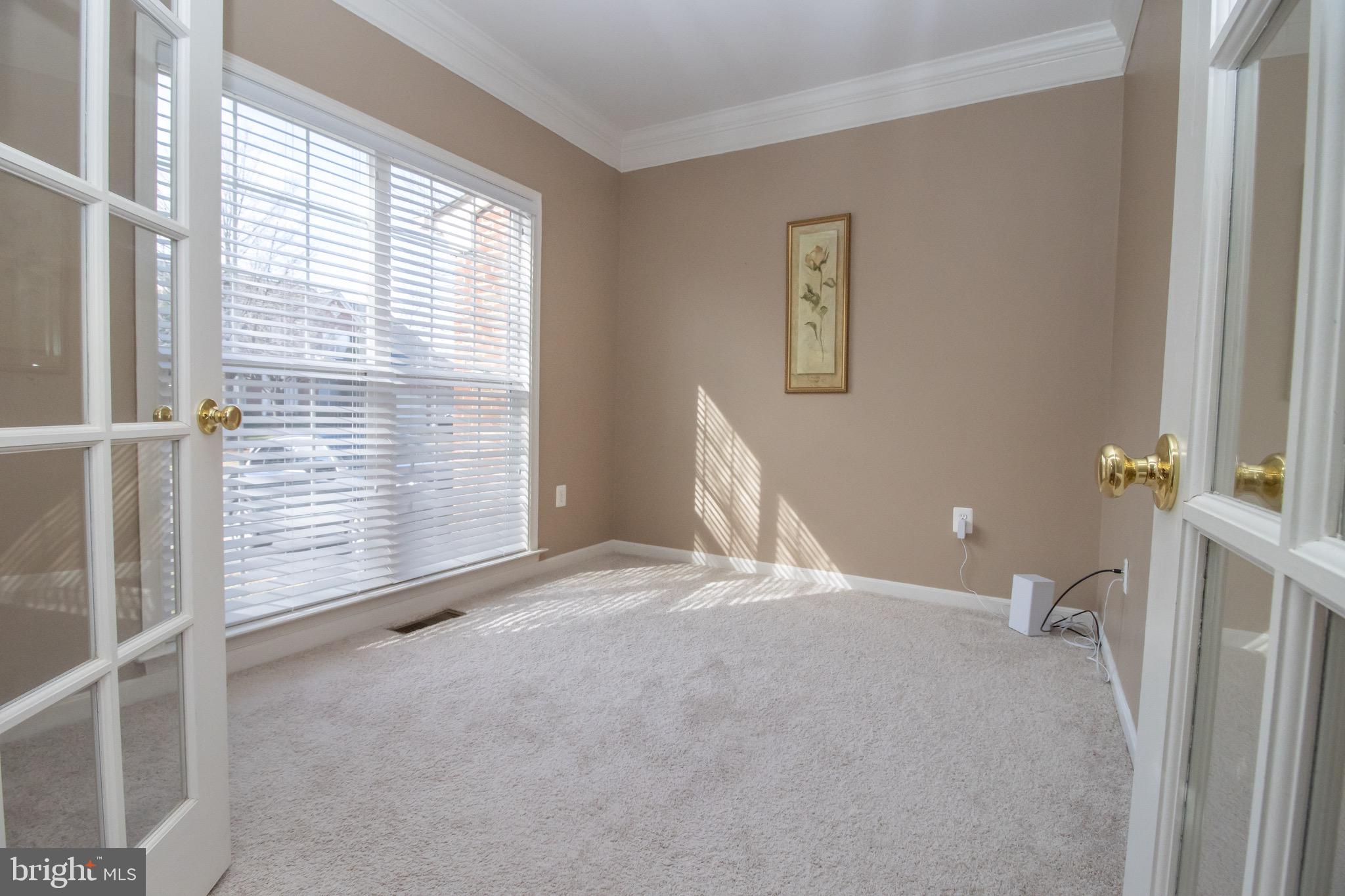 44399 Apache Circle Ashburn, VA 20147 - Photo 16 of 48