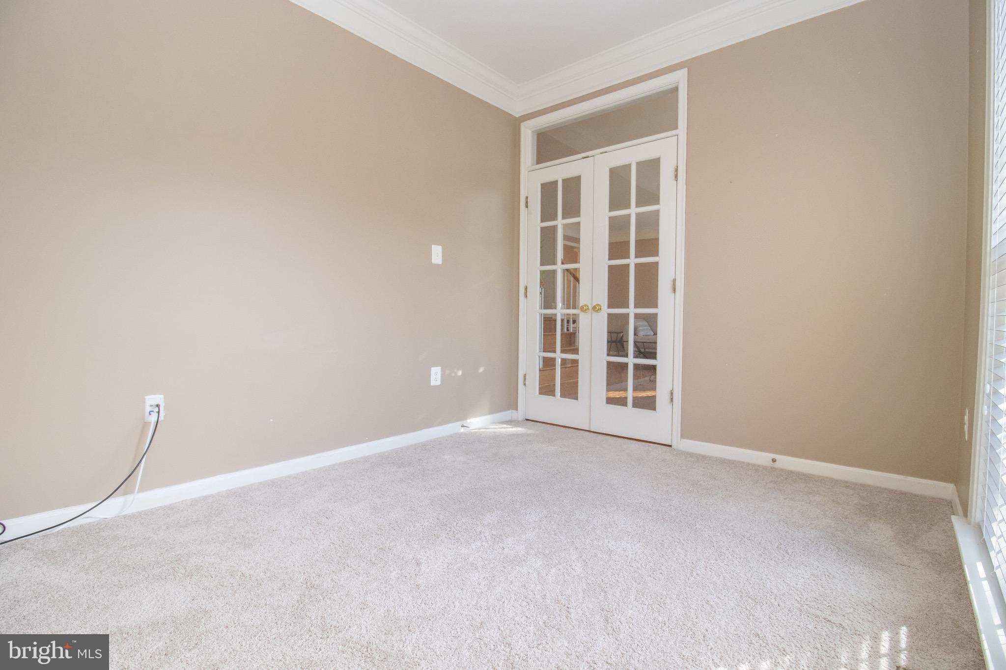 44399 Apache Circle Ashburn, VA 20147 - Photo 17 of 48