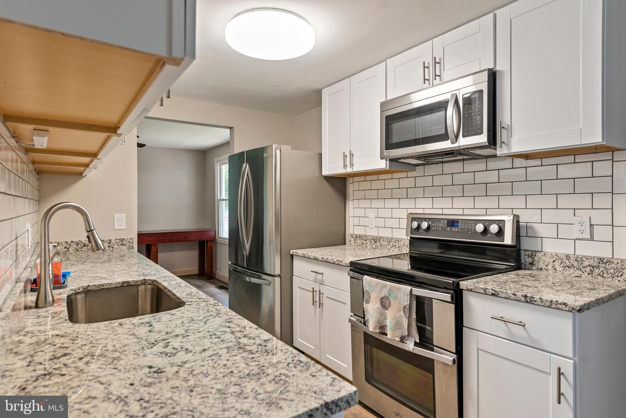 5728 Heming Avenue Springfield, VA 22151 - Photo 10 of 46