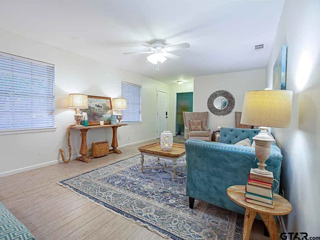 $219,900 | 1525 East Idel Street, Tyler, TX 75701