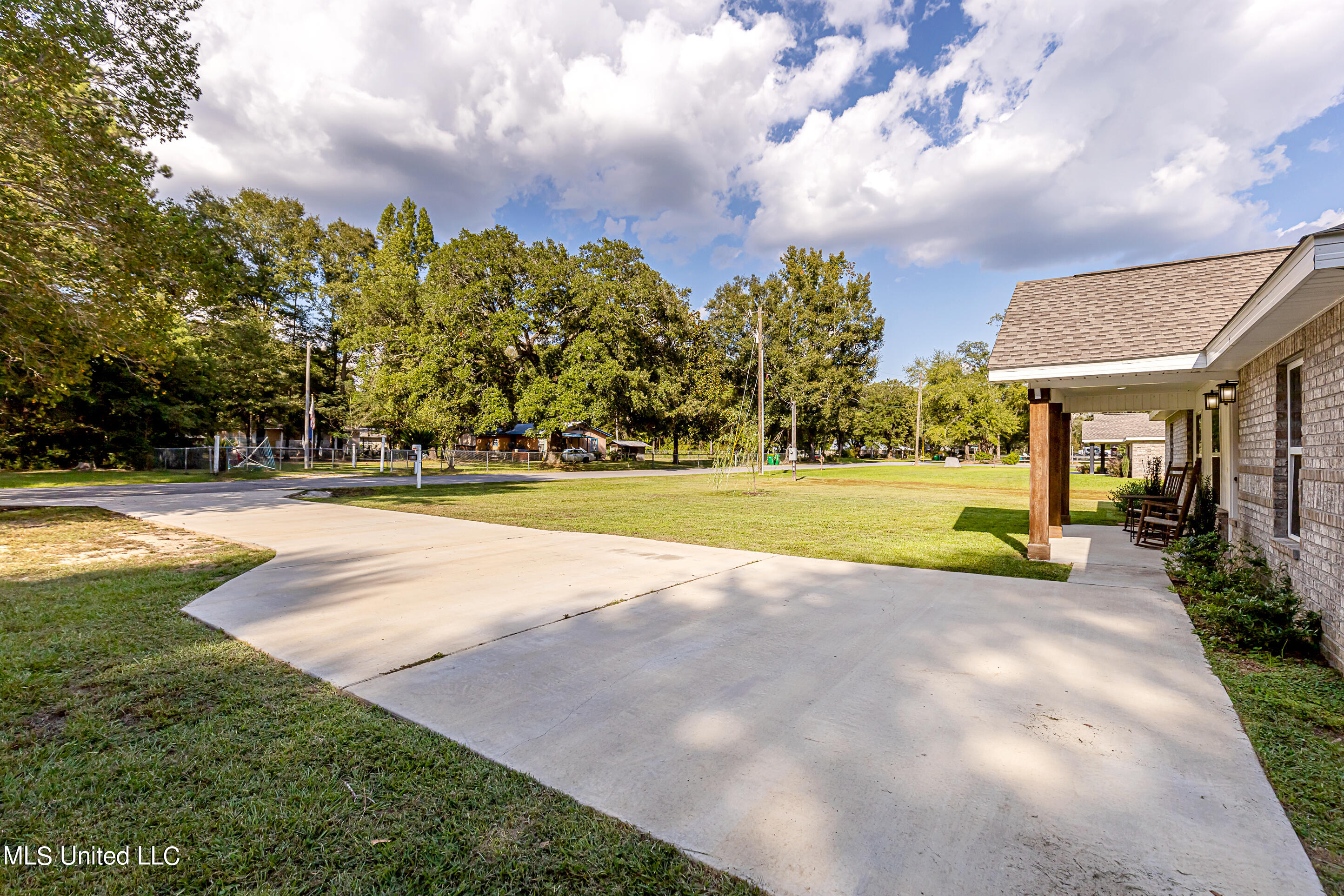 3100 Sam Kirkwood Road Moss Point, MS 39562 - Photo 53 of 54 IMG_7877