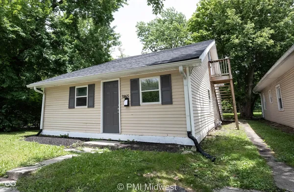 $749 | 3165 Station Street, Unit B, Indianapolis, IN 46218