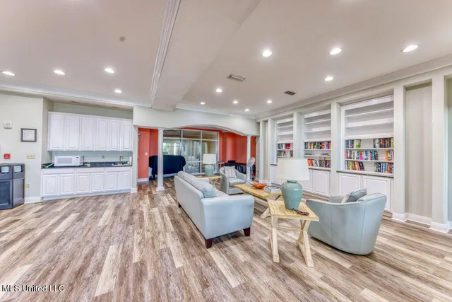 $478,000 | 2230 Beach Drive, Unit 308, Gulfport, MS 39507